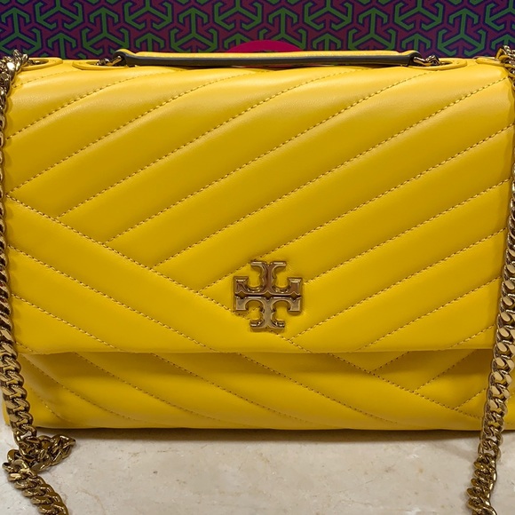 TORY BURCH KIRA CHEVRON CONVERTIBLE SHOULDER BAG - Picture 2 of 16